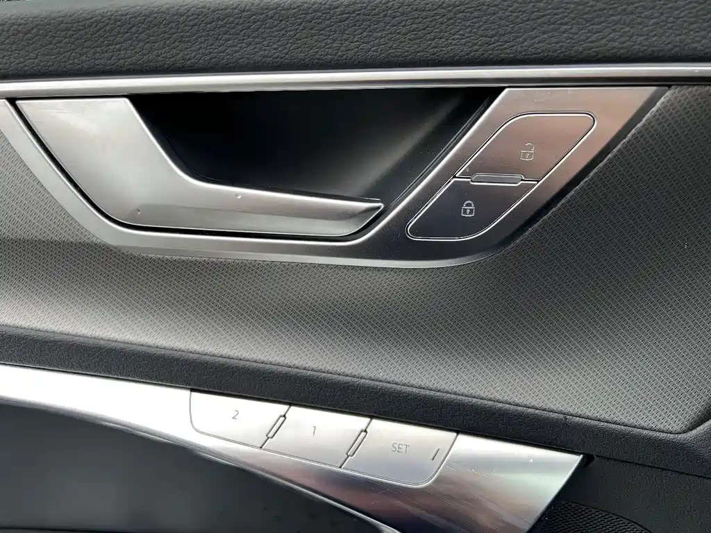 Audi A7 2024 — фото 17