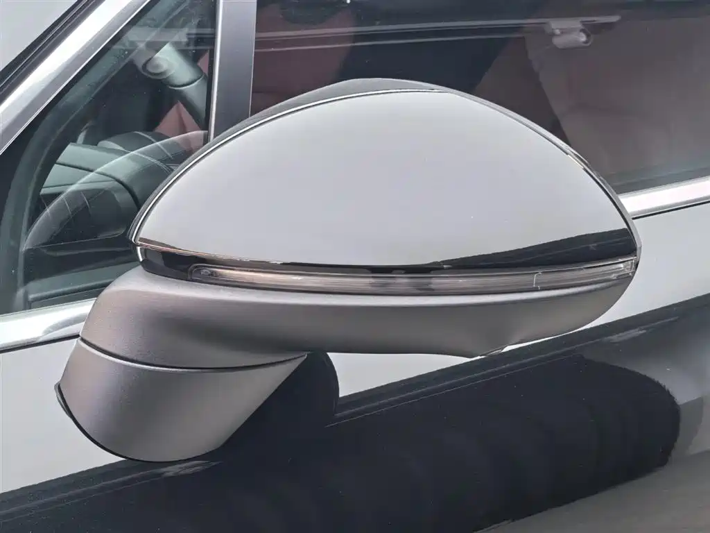 Porsche Cayenne 2025 — фото 32