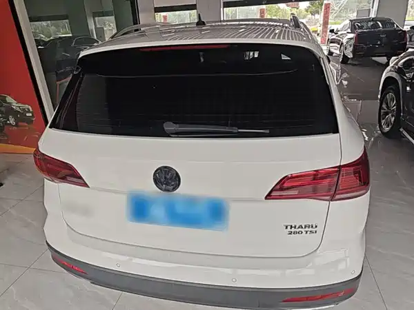 Volkswagen Tharu 2020