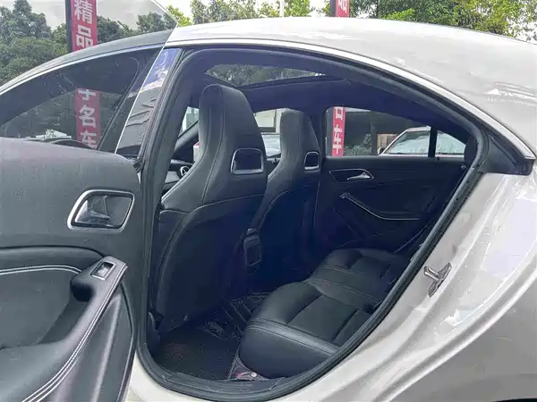 Mercedes-Benz CLA 2019