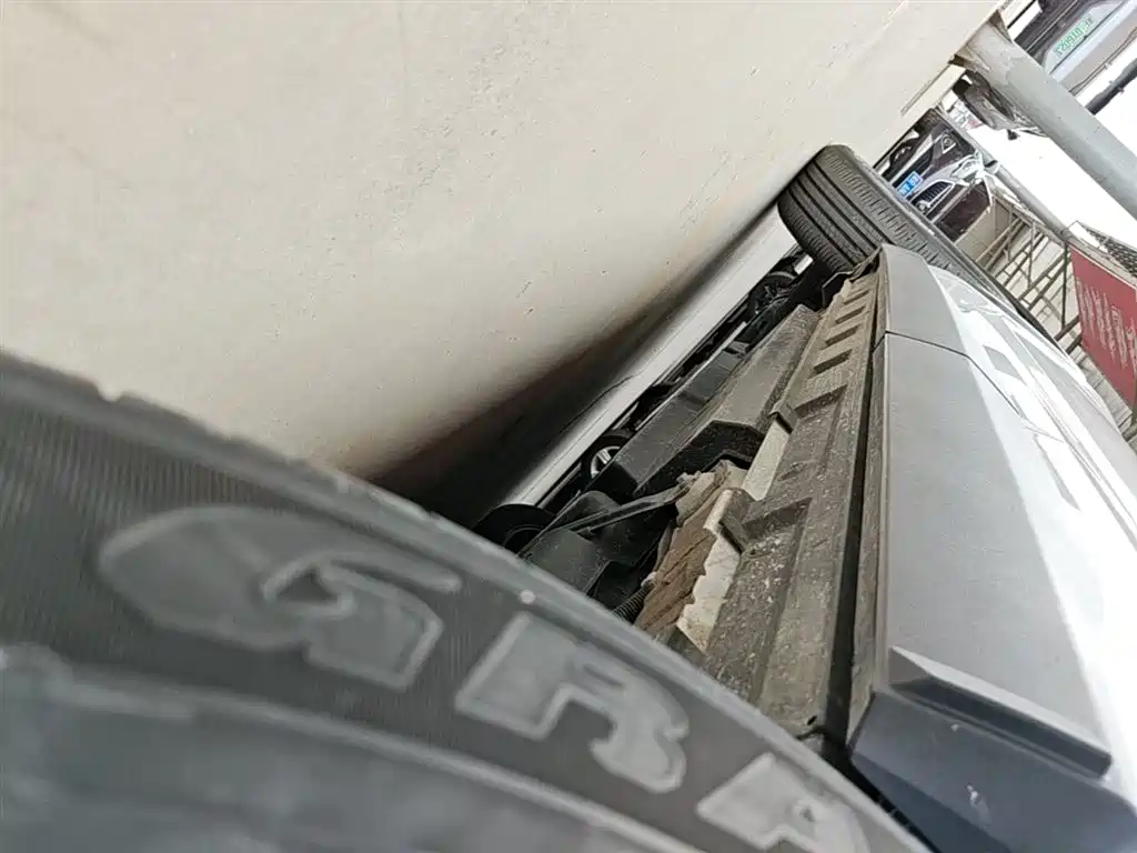 Toyota RAV4 2022 — фото 22
