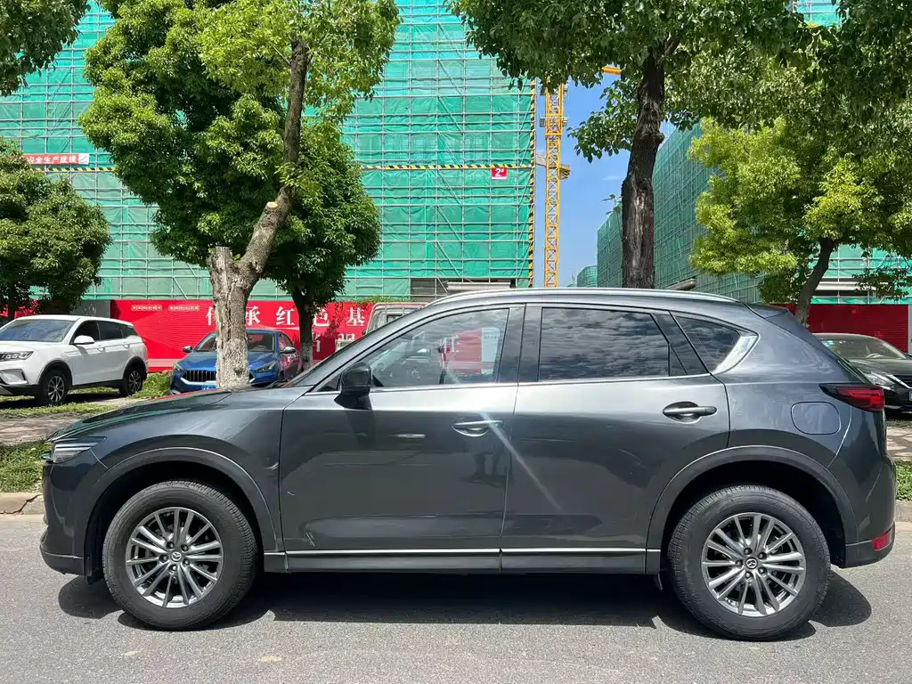 Mazda CX-5 2018 — фото 8