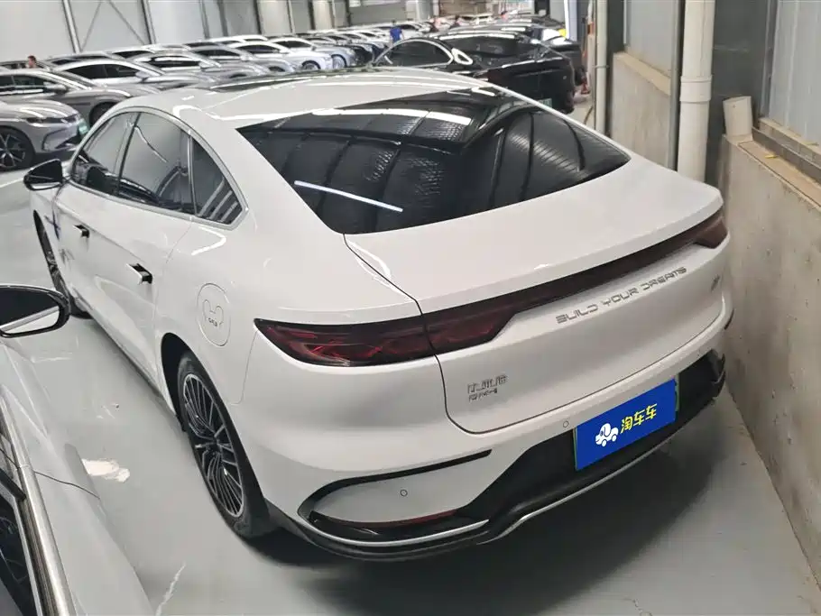 BYD Han 2023 — фото 3