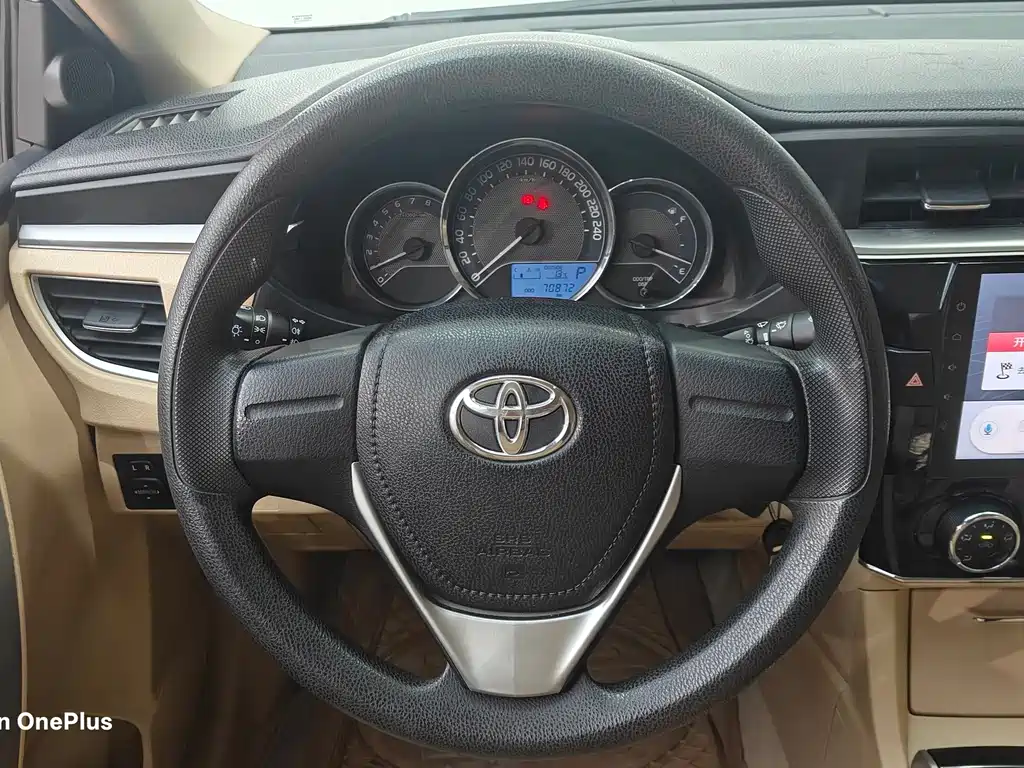 Toyota Corolla 2015 — фото 14
