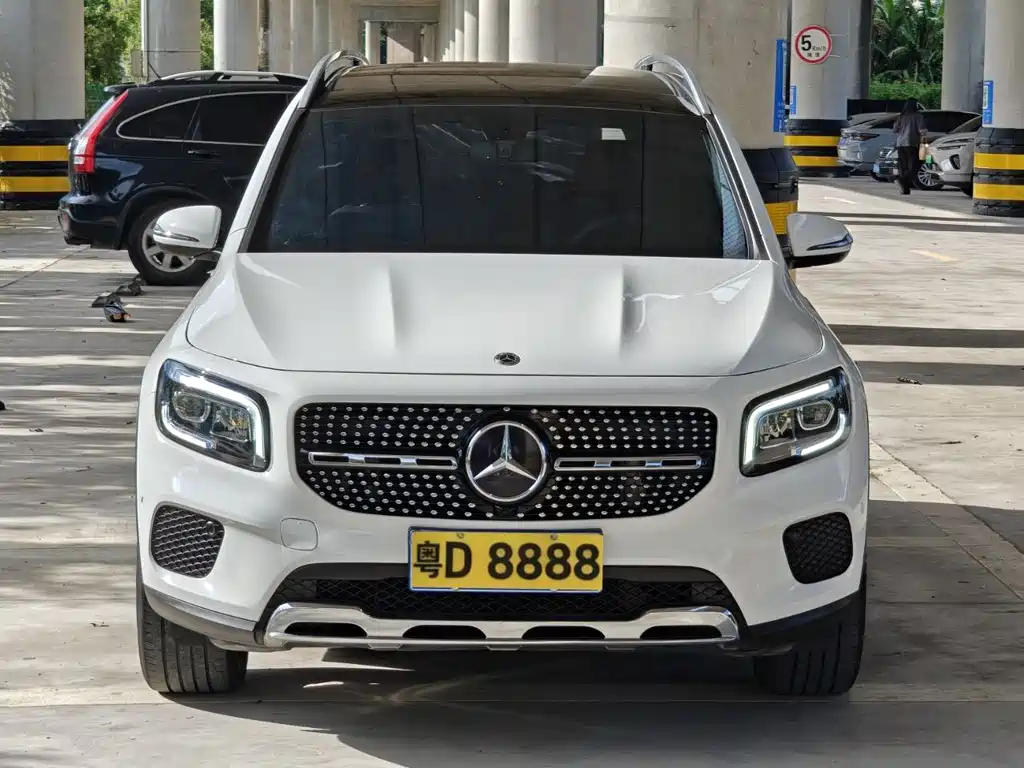 Mercedes-Benz GLB 2023 — фото 2