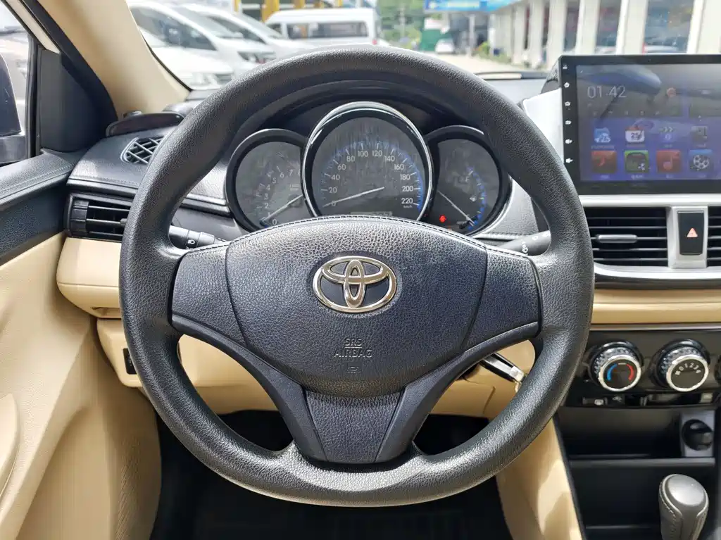 Toyota Vios 2017 — фото 13
