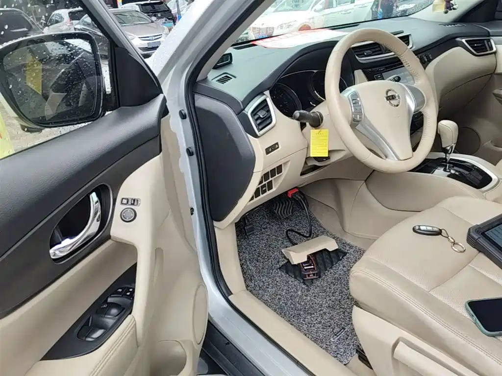 Nissan X-Trail 2015 — фото 15