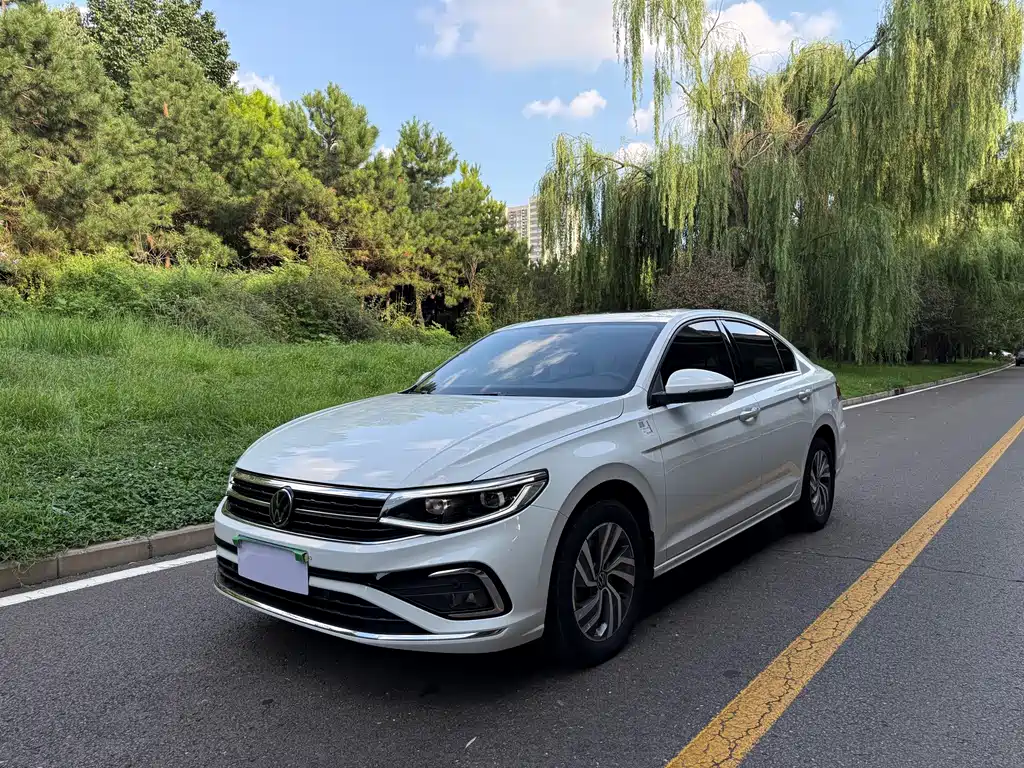 Volkswagen Bora 2024