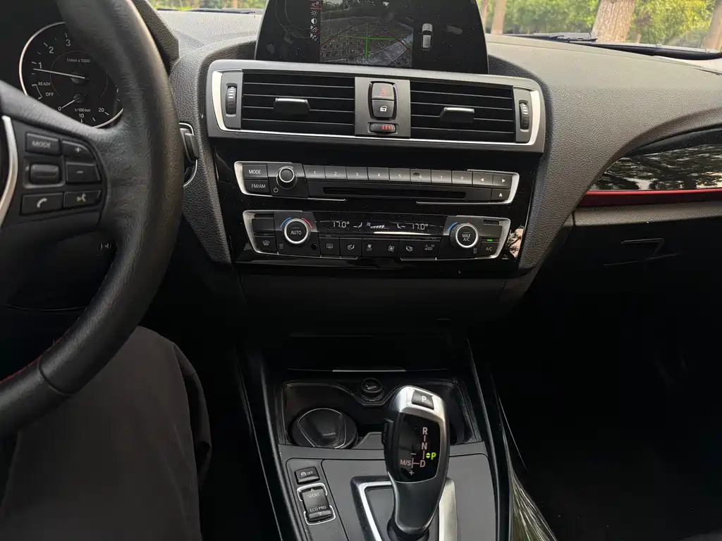 BMW 1 Series 2015 — фото 8