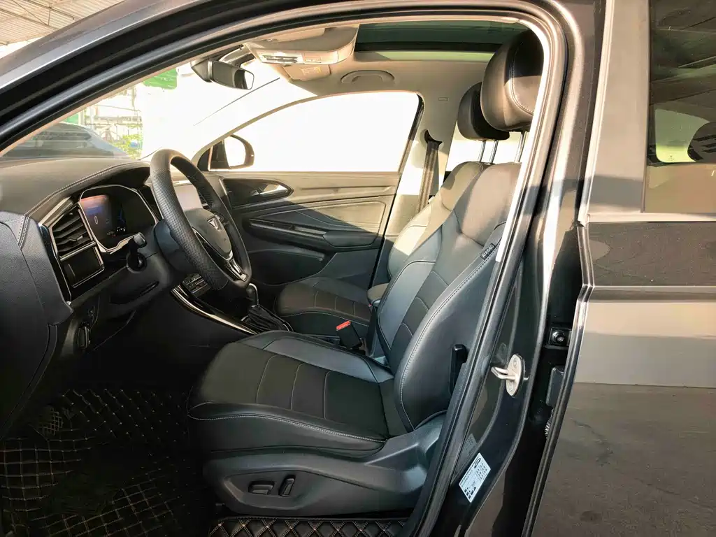 Jetta VS7 2022