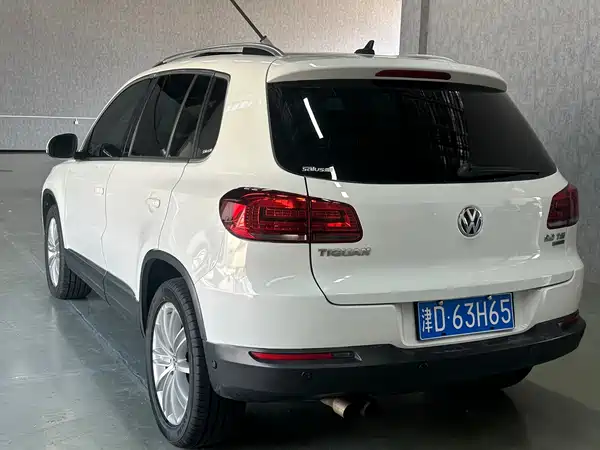 Volkswagen Tiguan 2015