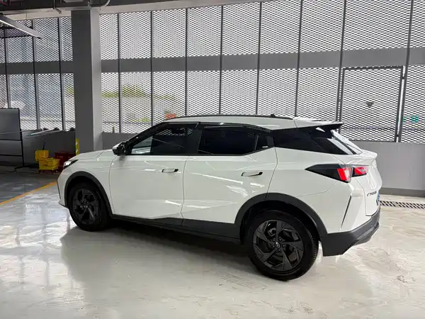 GAC Trumpchi GS3 2025