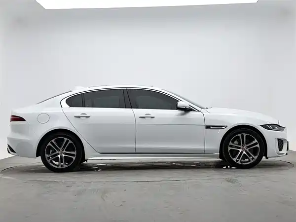 Jaguar XEL 2025