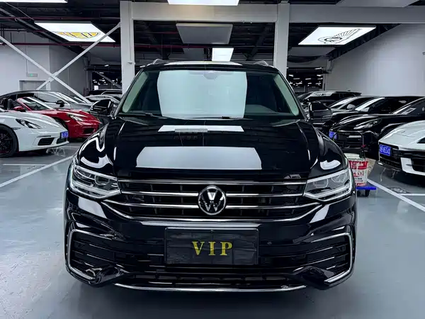 Volkswagen Tiguan L 2023