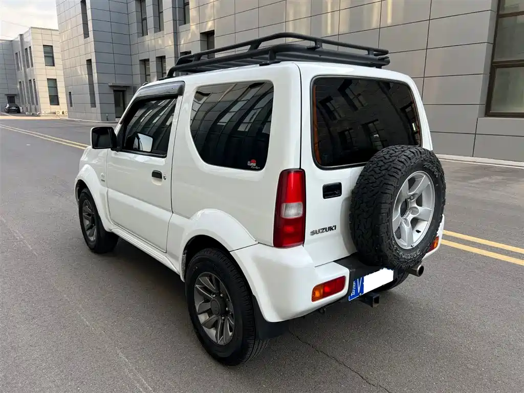Suzuki Jimny 2014 — фото 5