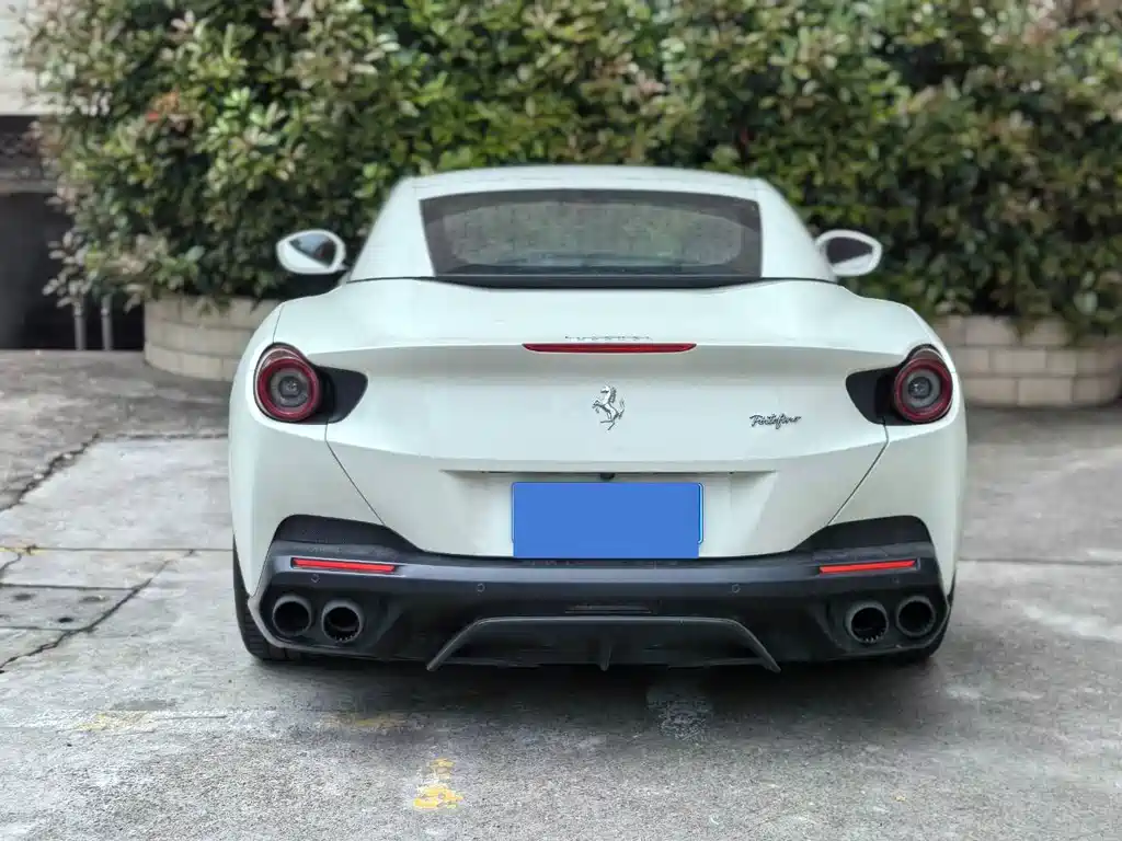 Ferrari Portofino 2019 — фото 32
