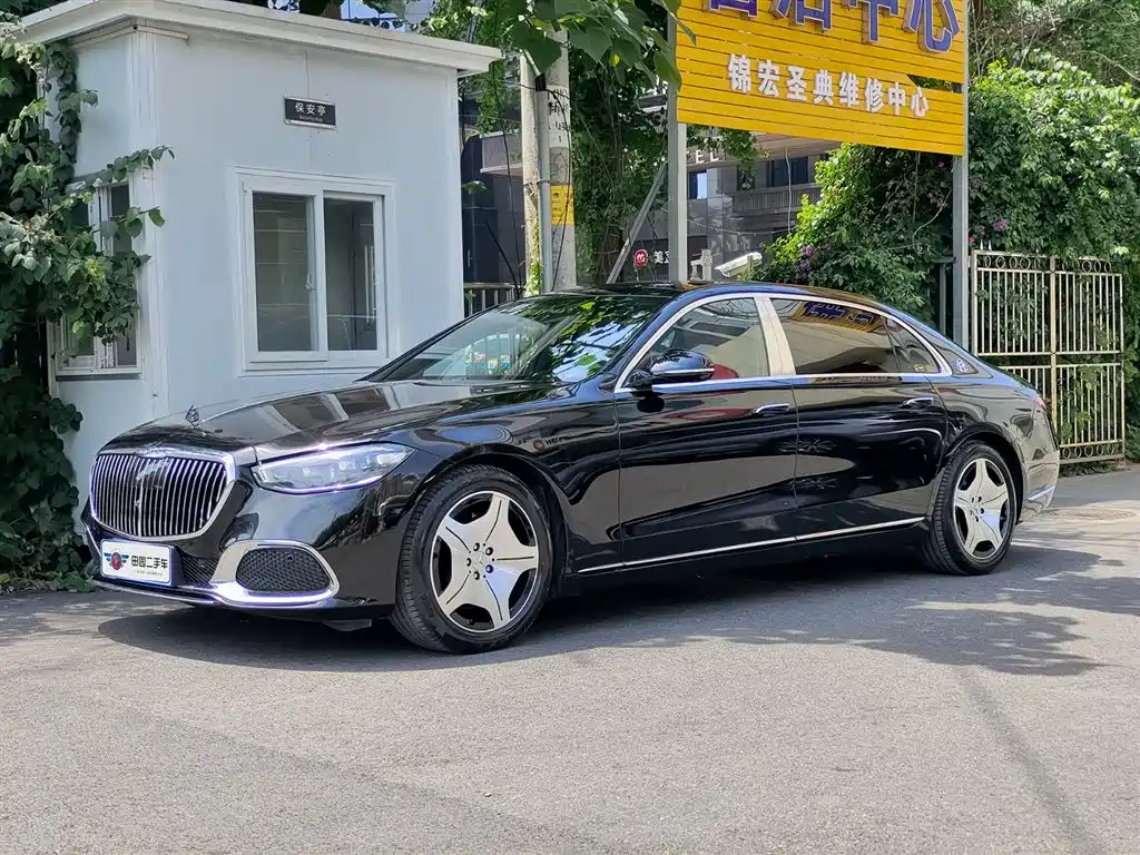 Mercedes-Benz Maybach S-Class 2023