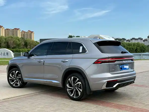 Geely Xingyue L 2024