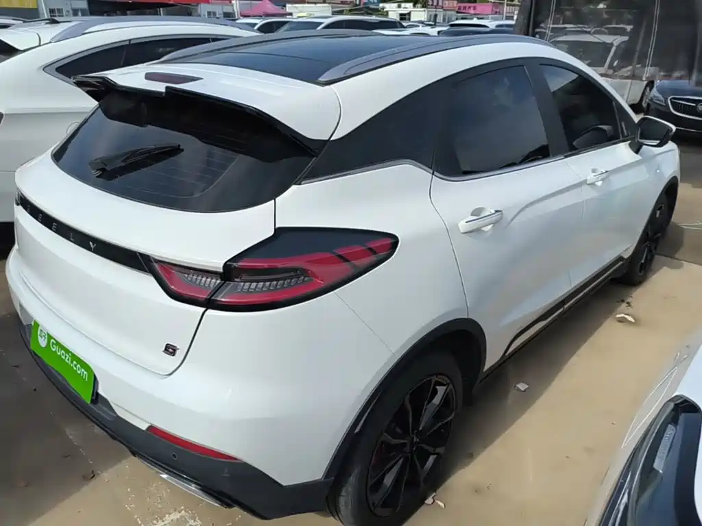Geely Emgrand S 2021