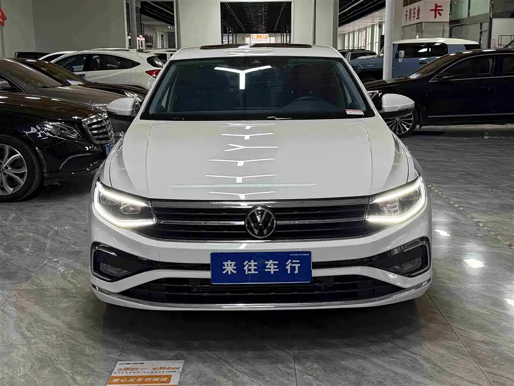 Volkswagen Bora 2023