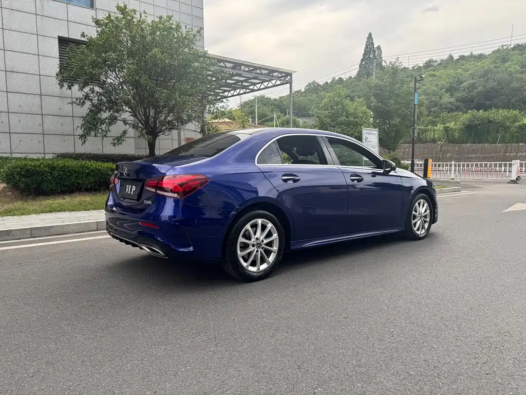 Mercedes-Benz A-Class 2021
