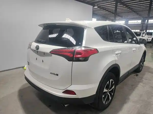 Toyota RAV4 2018