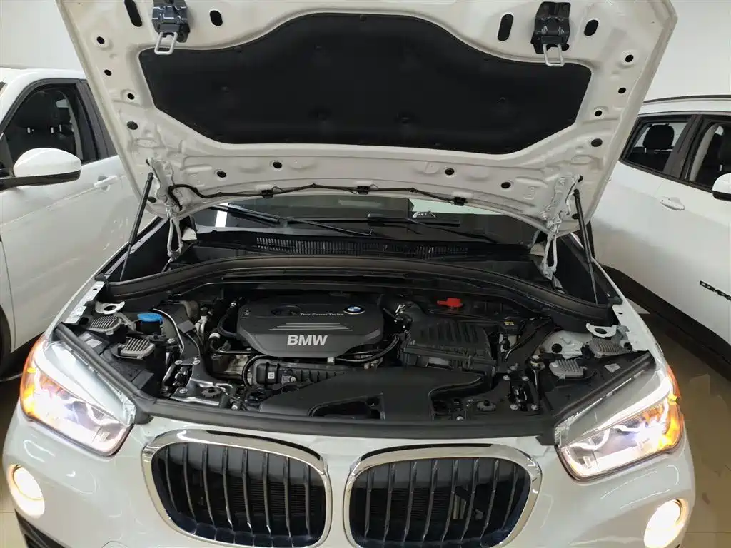 BMW X1 2017 — фото 16