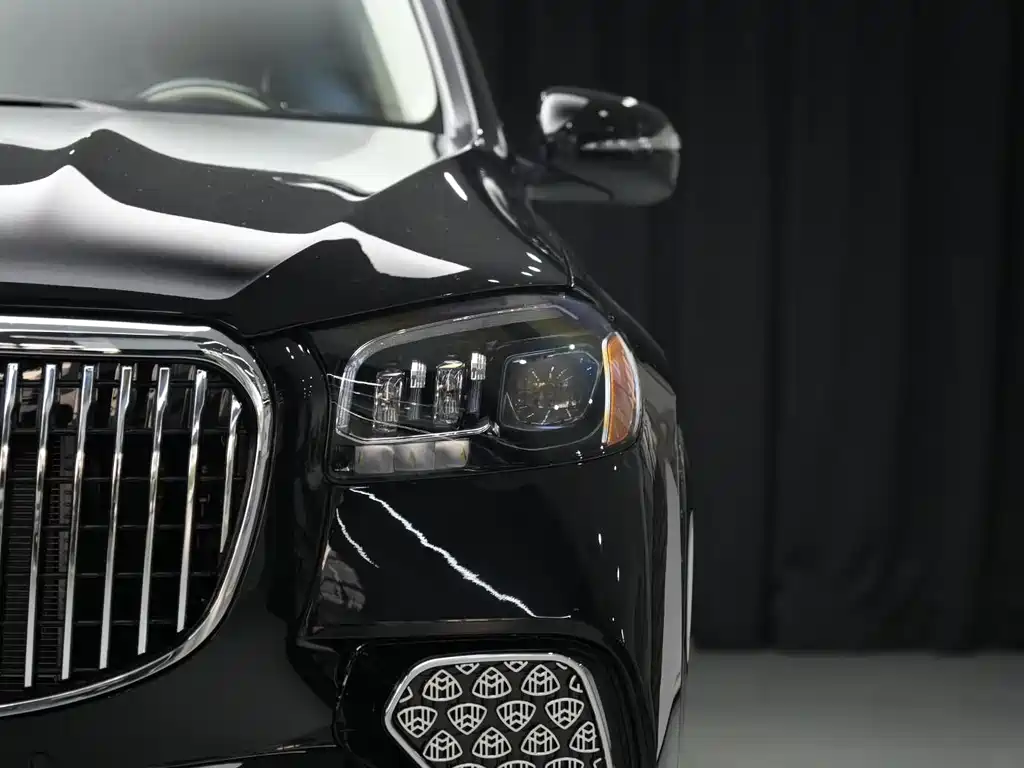 Mercedes-Benz GLS — фото 7