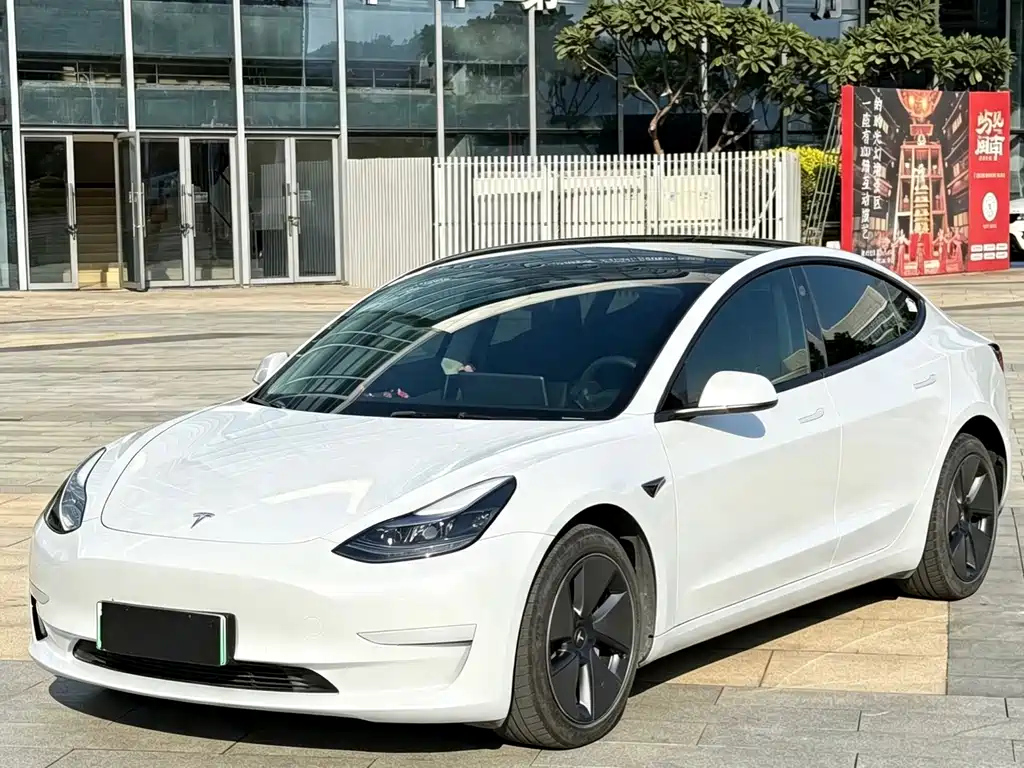 Tesla Model 3 2022 — фото 5