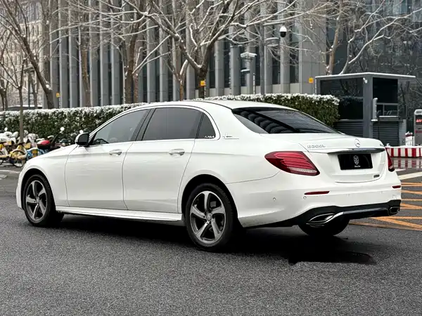 Mercedes-Benz E-Class 2017