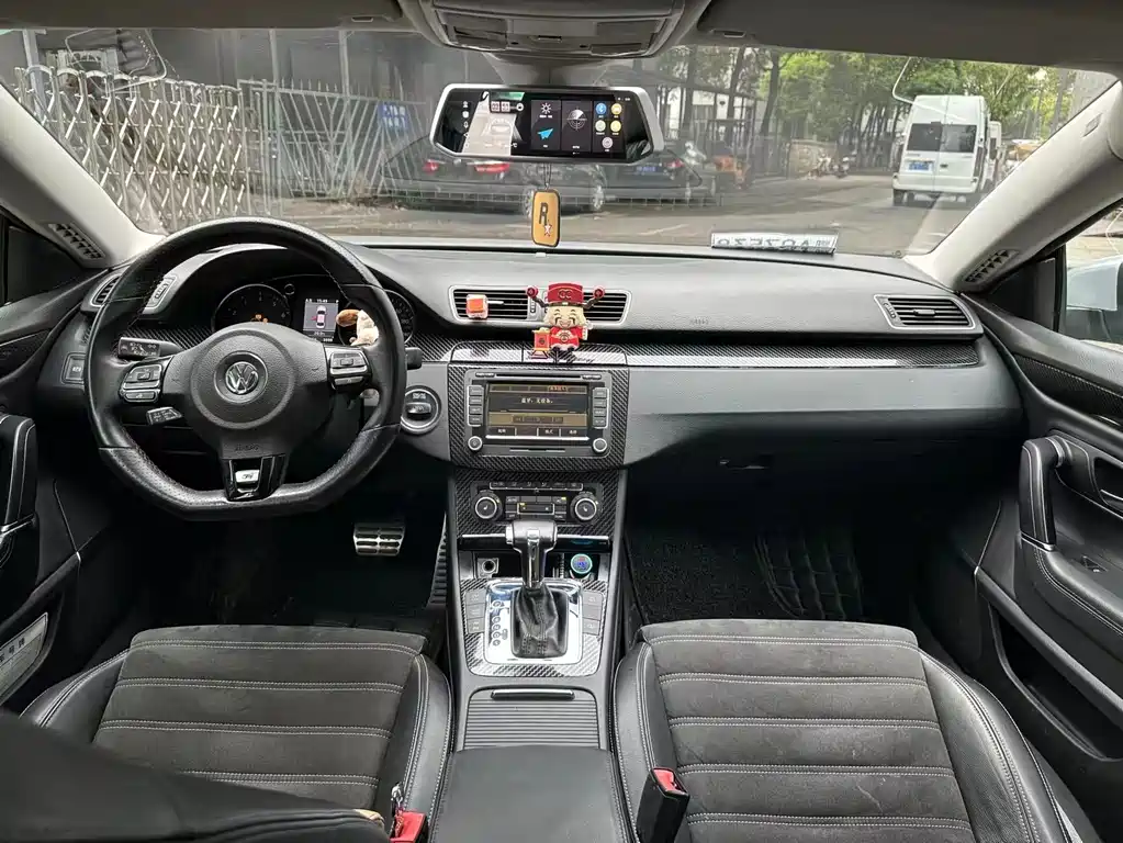Volkswagen CC 2011