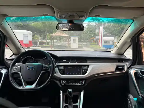 Geely Vision X3 2018