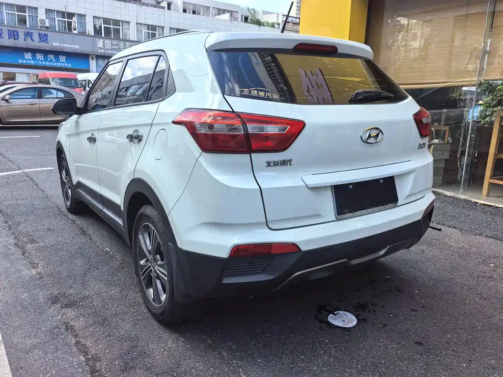 Hyundai ix25 2015