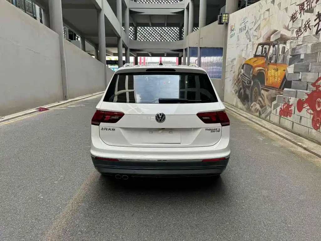 Volkswagen Tiguan L 2019 — фото 6