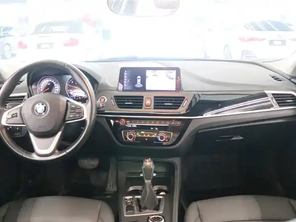 BMW 1 Series 2019