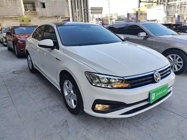 Volkswagen Lamando 2021
