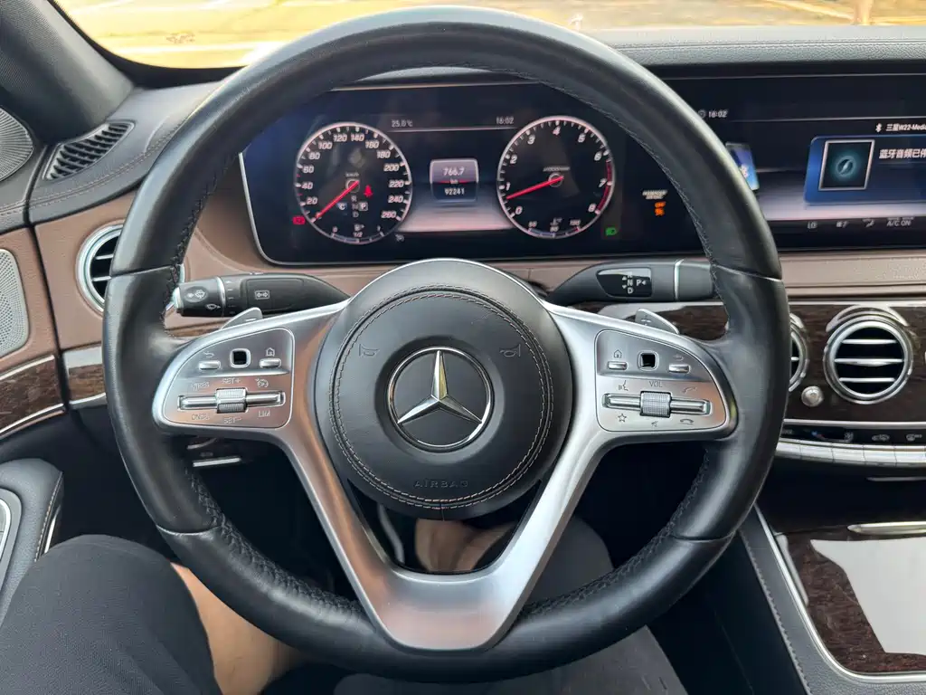 Mercedes-Benz S-Class 2018 — фото 24