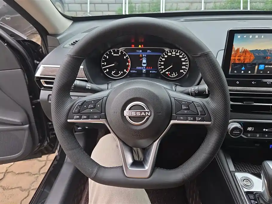 Nissan Teana 2023 — фото 15