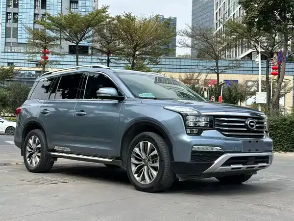 GAC Trumpchi GS8 2017