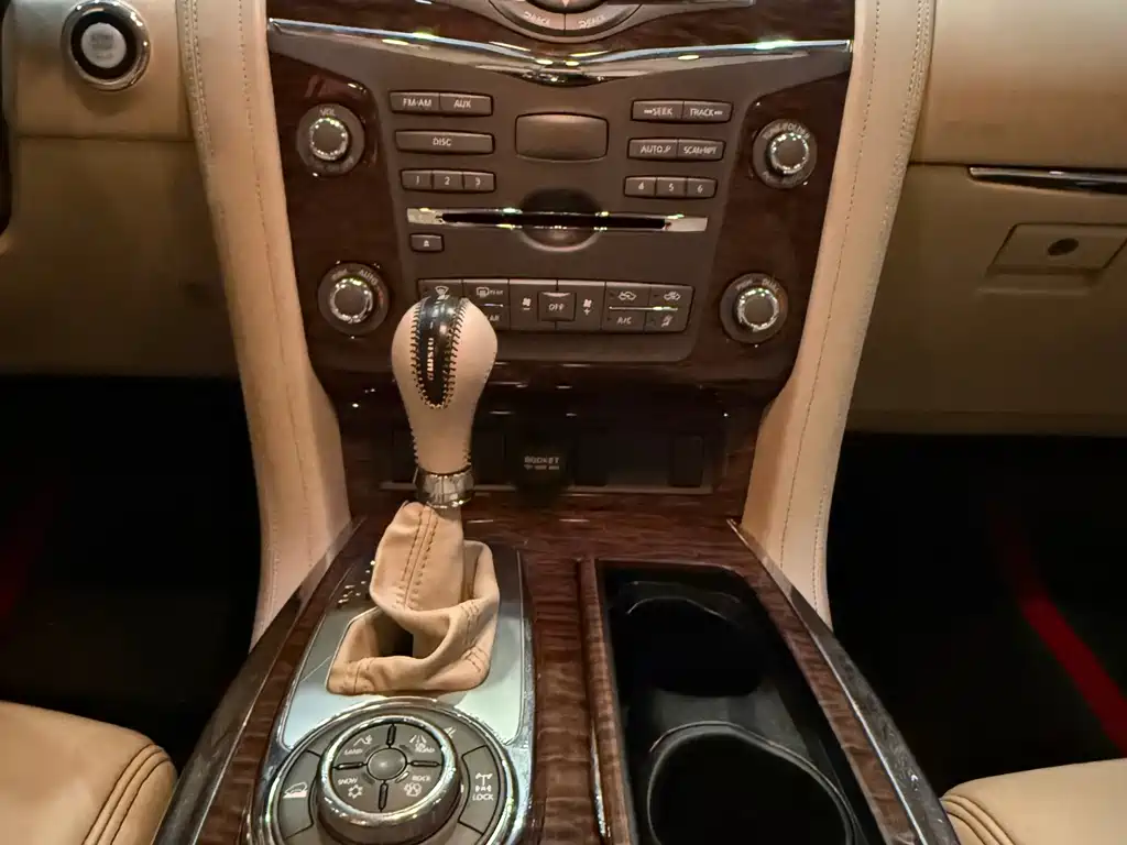 Nissan Patrol 2017 — фото 11