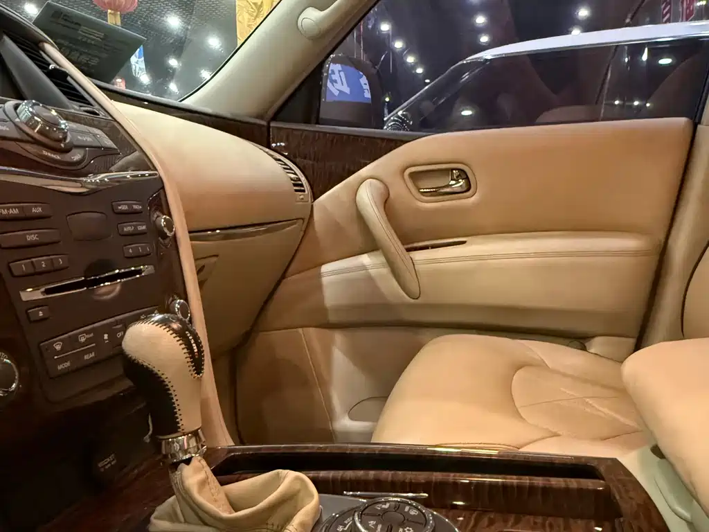 Nissan Patrol 2017 — фото 14