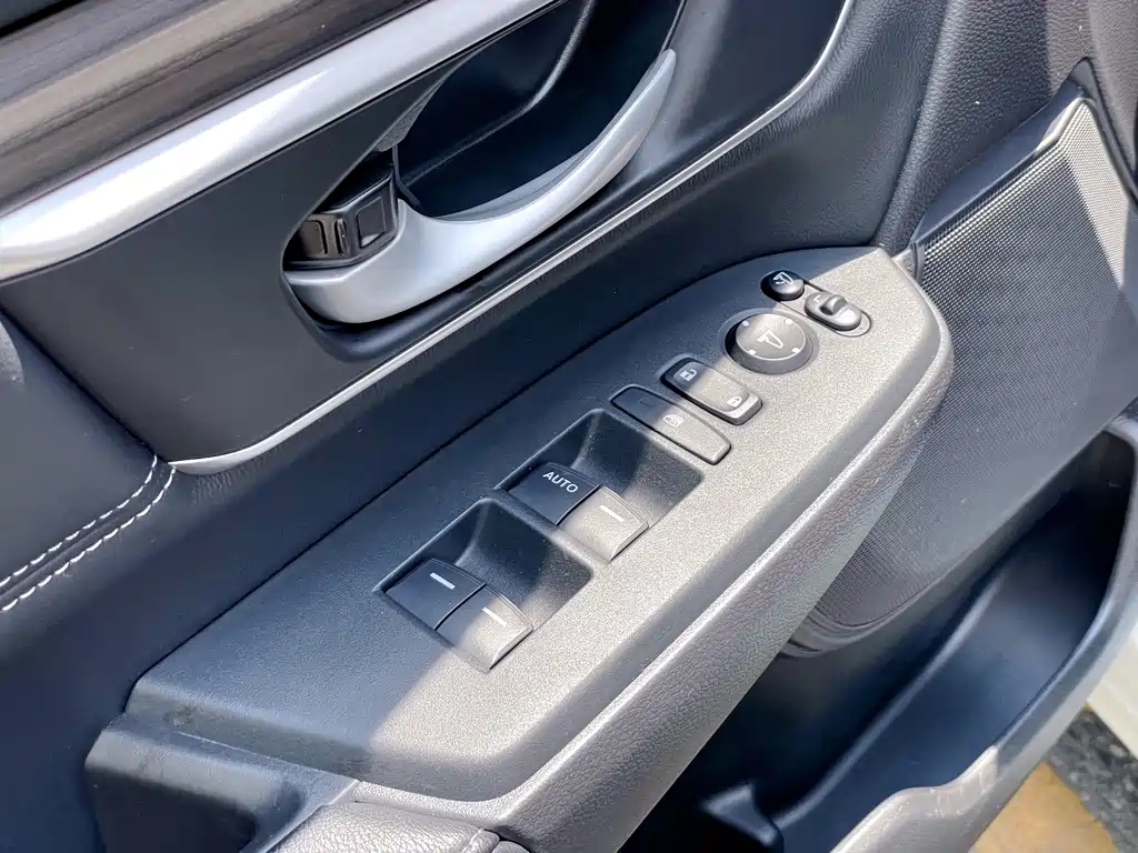 Honda CR-V New Energy 2023 — фото 28