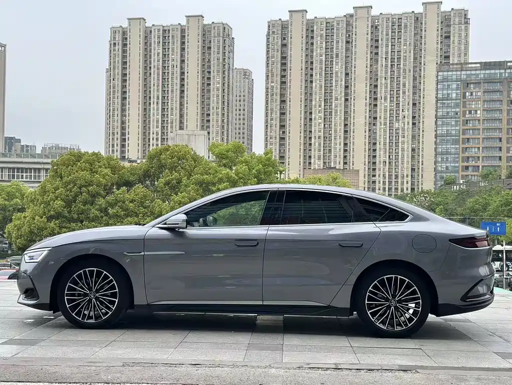 BYD Han 2022 — фото 4