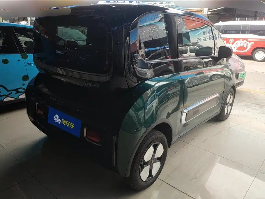 Baojun KiWi EV 2024 — фото 3