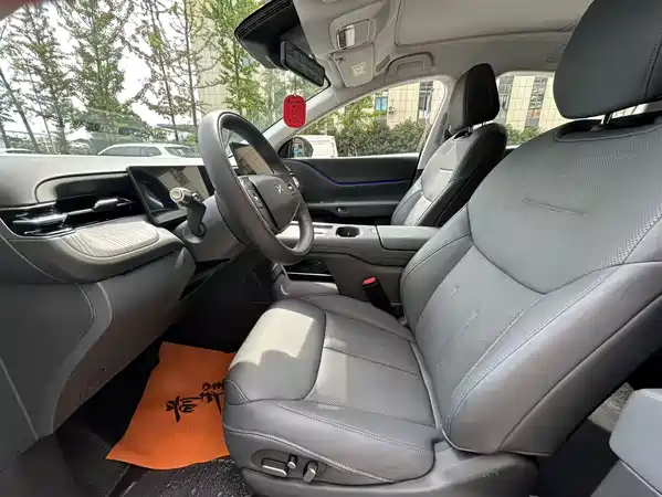 XPeng G6 2025