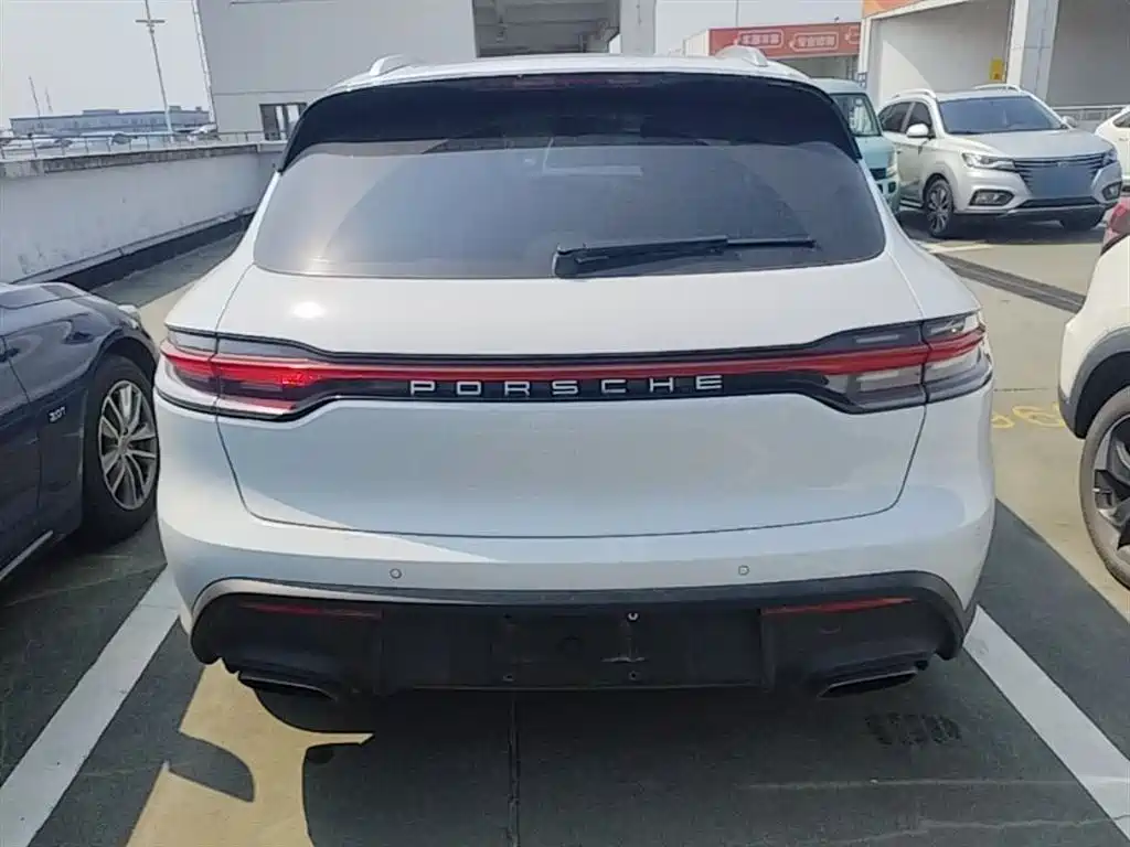 Porsche Macan 2022 — фото 6