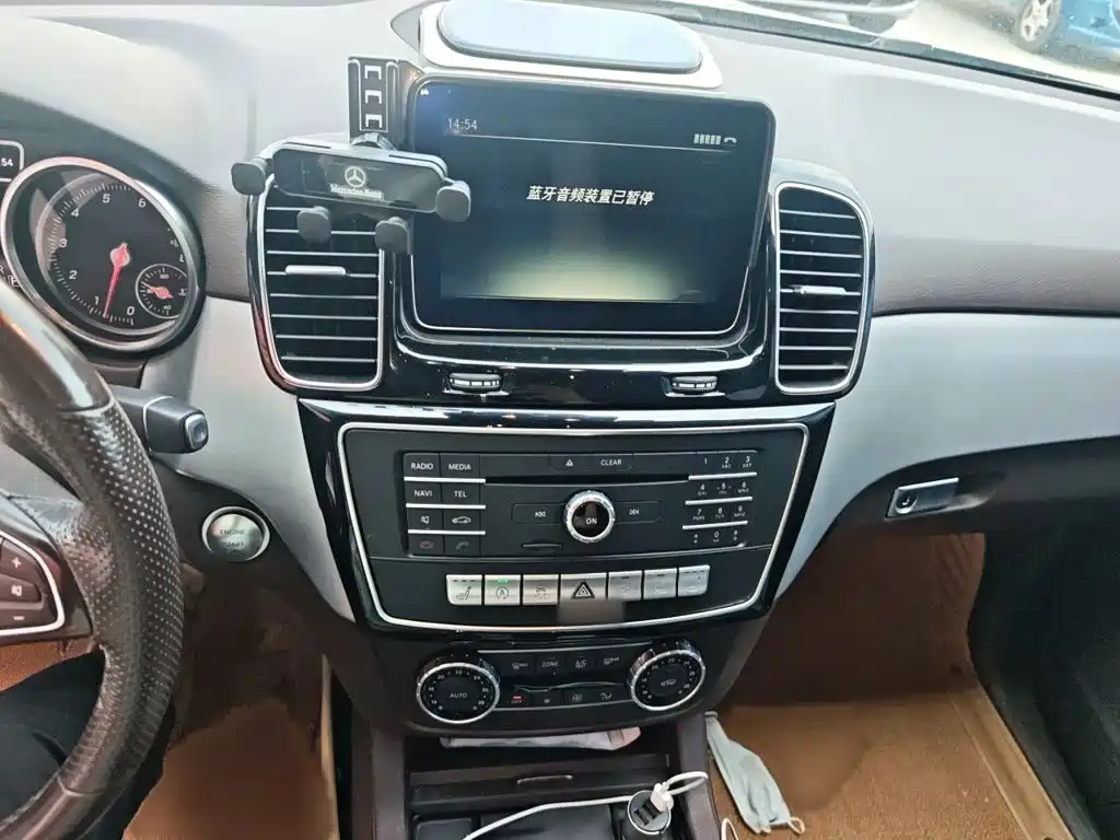 Mercedes-Benz GLE 2015