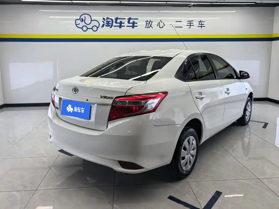 Toyota Vios 2014 — фото 3