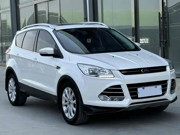 Ford Kuga 2016
