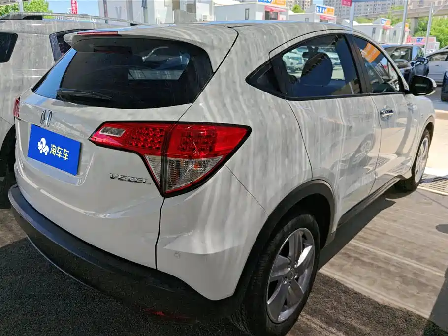 Honda Vezel 2020 — фото 3